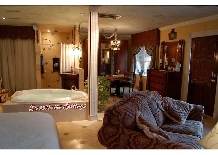 Lockheart Gables Romantic Bed & Breakfast