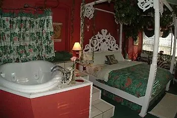 Lockheart Gables Romantic Bed & Breakfast 3*