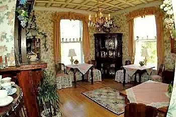 Lockheart Gables Romantic Bed & Breakfast 3*